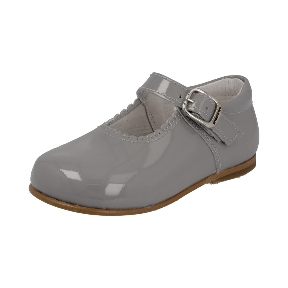 Girls grey cheap patent shoes